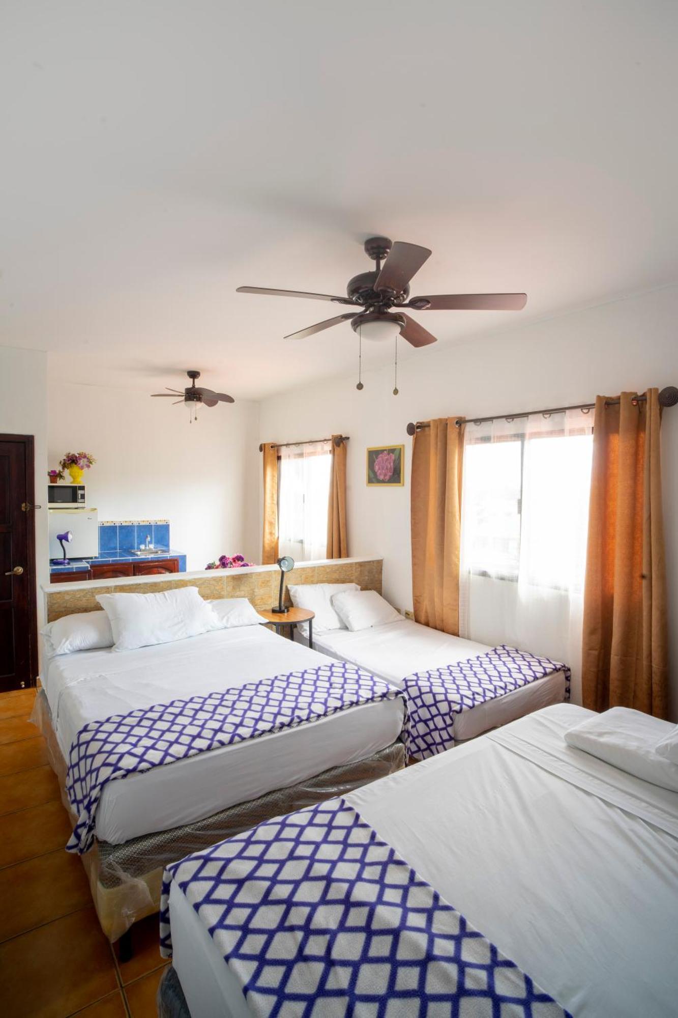 Apart Hotel La Trejo ซานเปโดร ซูลา ภายนอก รูปภาพ