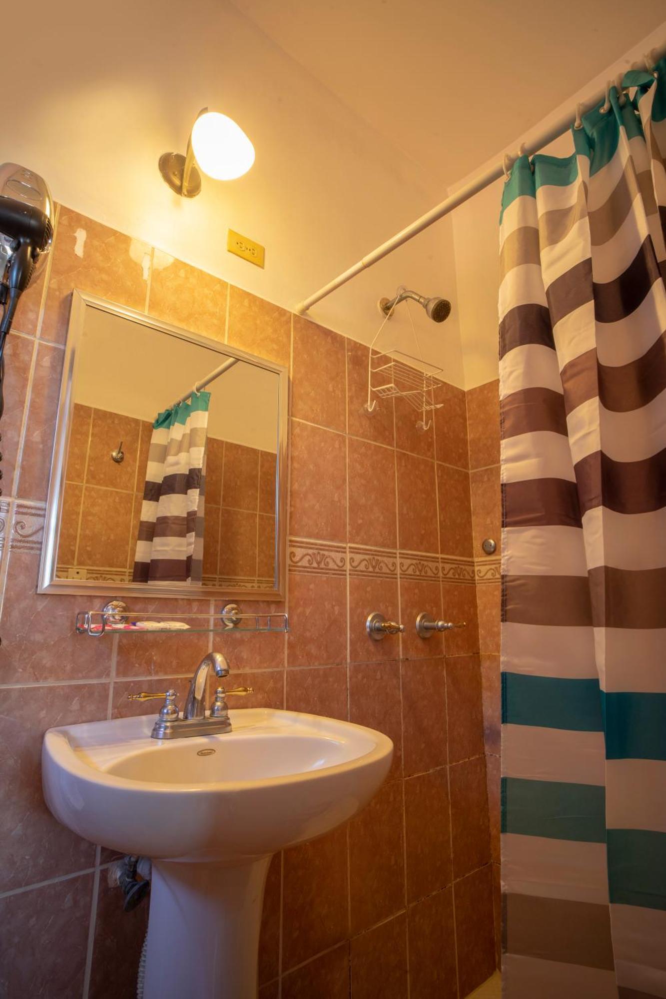 Apart Hotel La Trejo ซานเปโดร ซูลา ภายนอก รูปภาพ